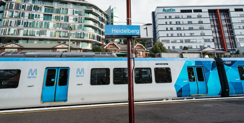 Heidelberg train station is immediately opposite the Austin Hospital